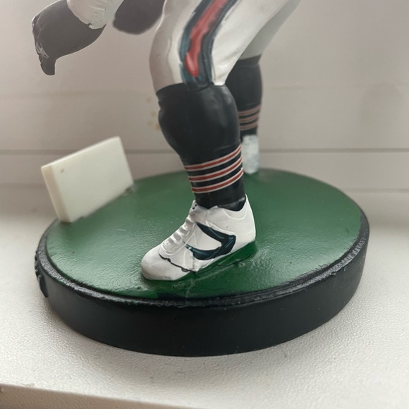 4 pc. Chicago Bears NFL Bobblehead Set - Picture 7 of 8